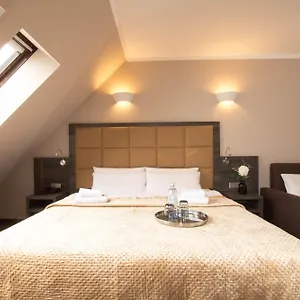 Delta Am Potsdamer Platz *** Βερολίνο